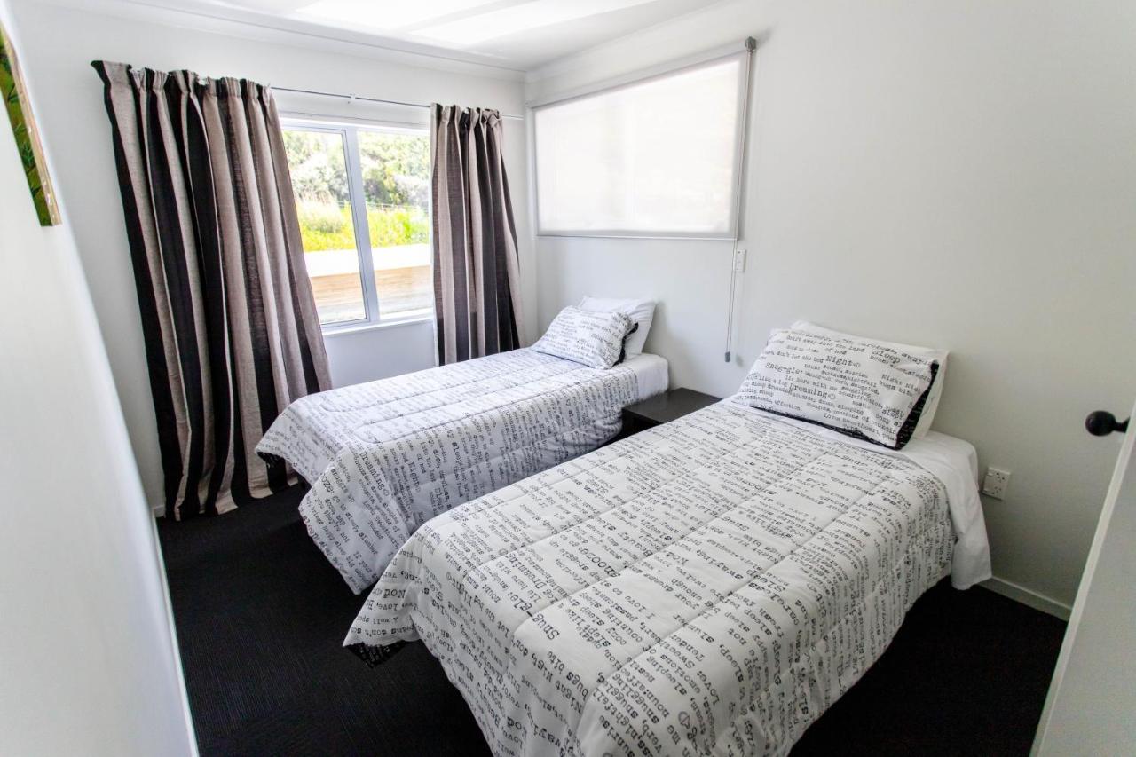 Lottin Point Motel Cape Runaway Екстер'єр фото