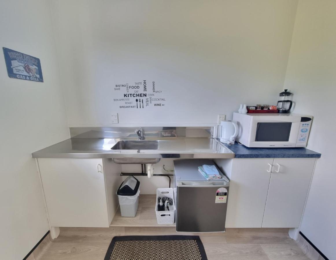 Lottin Point Motel Cape Runaway Екстер'єр фото