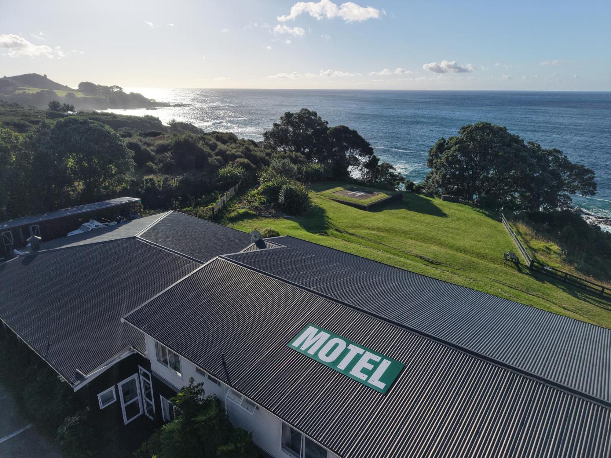 Lottin Point Motel Cape Runaway Екстер'єр фото